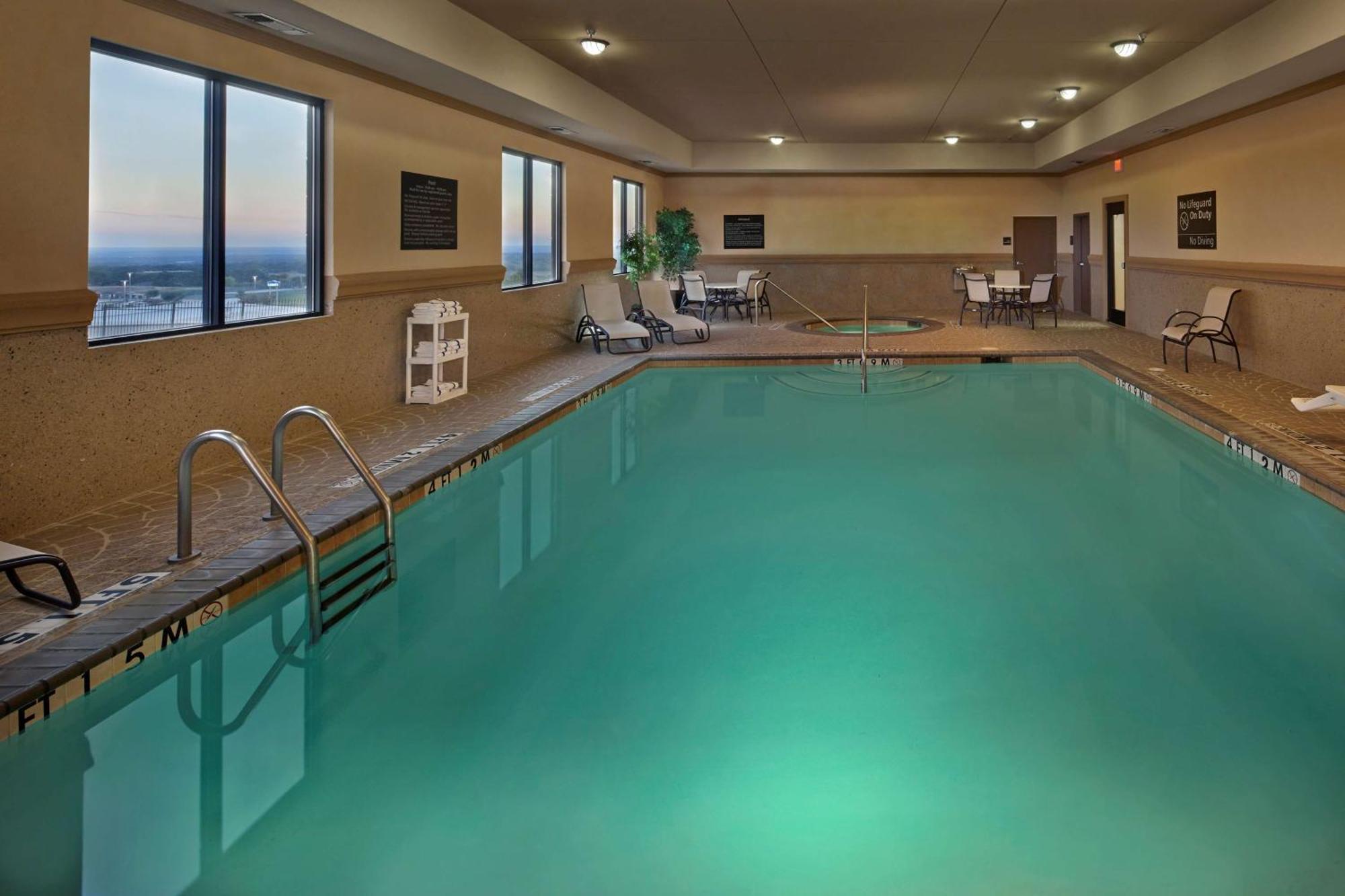 Hampton Inn & Suites Decatur Zewnętrze zdjęcie